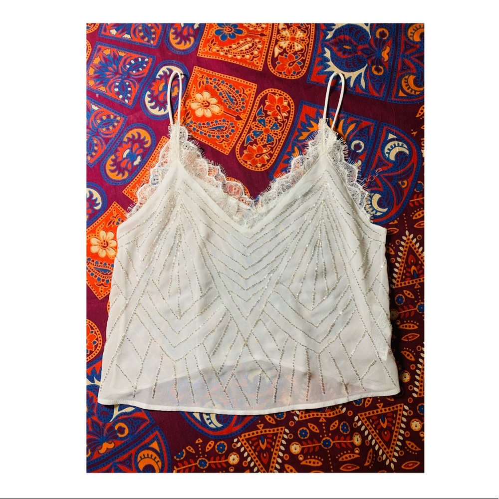 GORGEOUS DETAILED TANK TOP🤍🤍